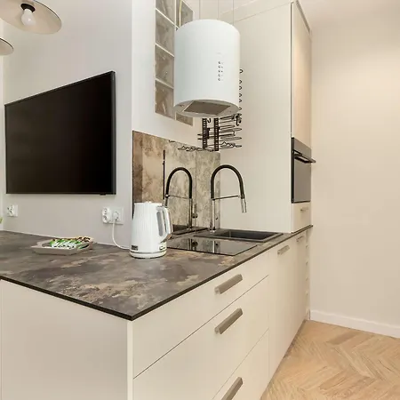 Norwida Bright In Close To The Sea By Renters Apartment