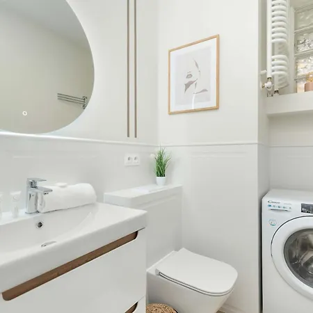 Apartment Norwida Bright In Close To The Sea By Renters