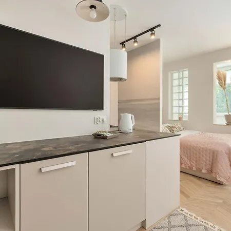 Apartment Norwida Bright In Close To The Sea By Renters Gdynia